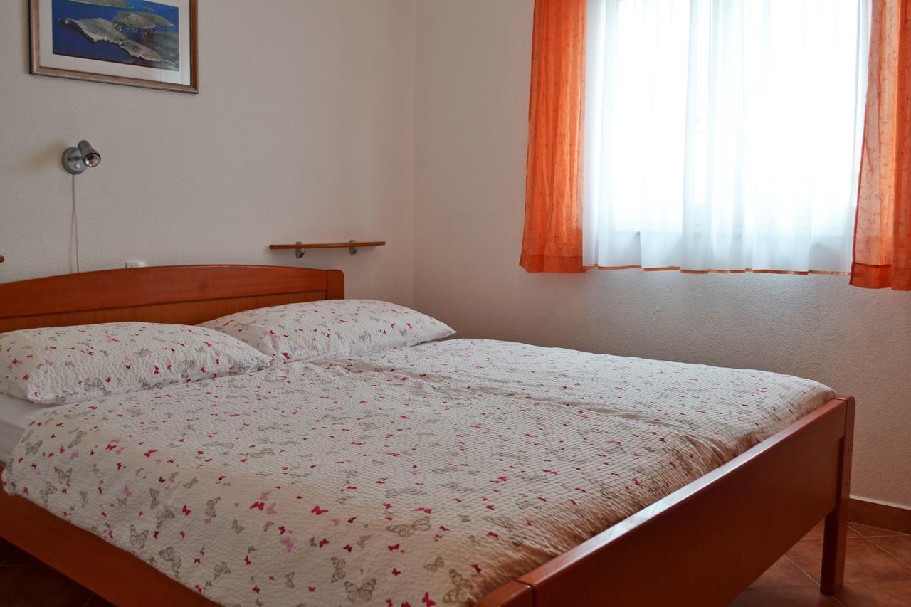 Apartments Milka Vodice Eksteriør billede